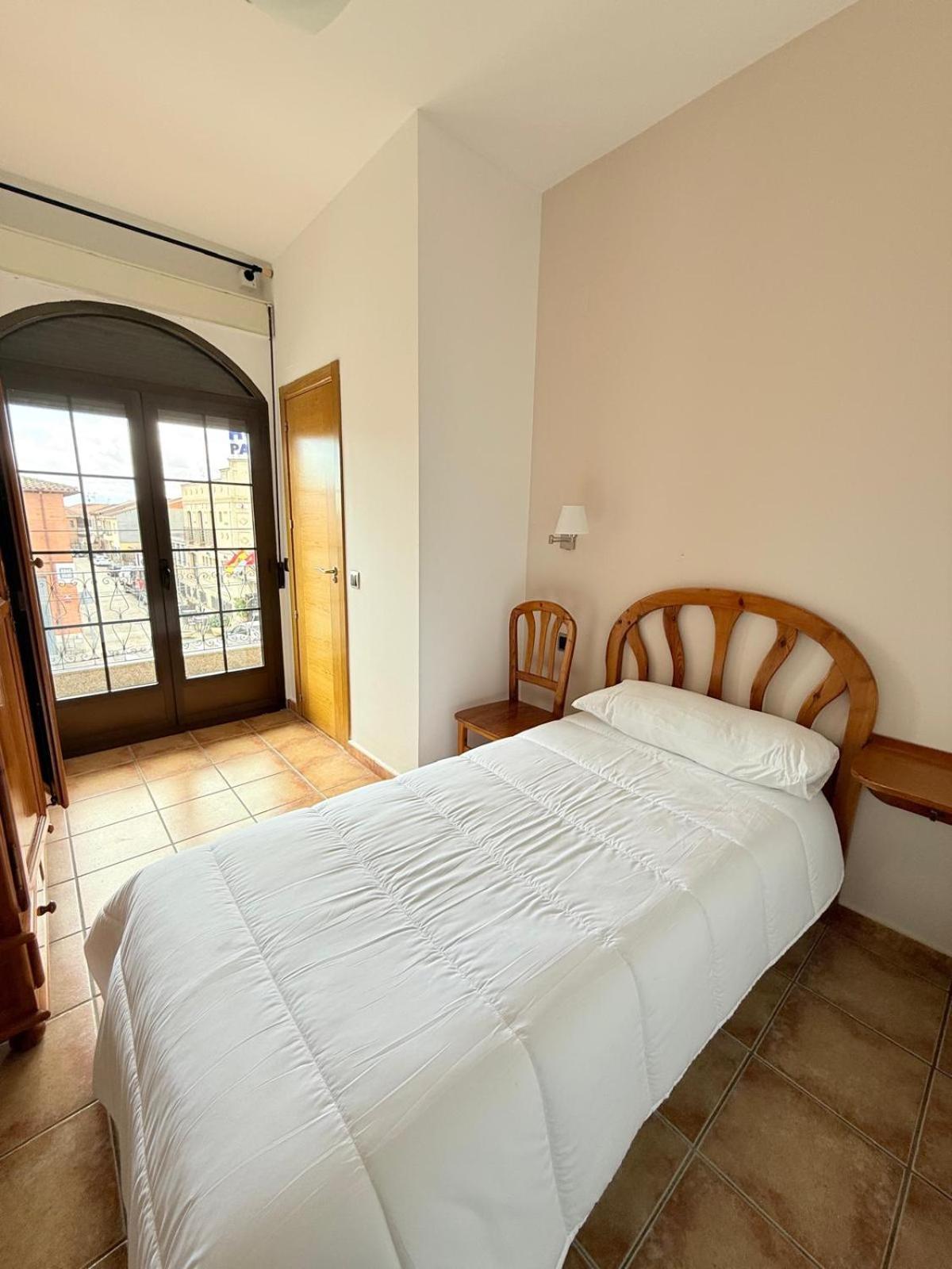 Hostal Castilla Mocejón Exteriör bild